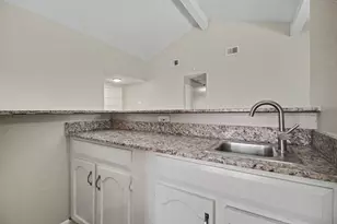 2730 Valley Forest Dr, Missouri City, TX 77489 - Photo 8