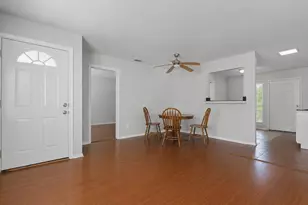 7217 Parker Rd, Houston, TX 77016 - Photo 4