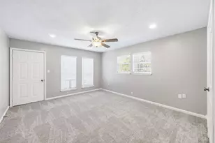 17343 Western Hill Dr, Conroe, TX 77302 - Photo 18