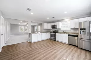 17343 Western Hill Dr, Conroe, TX 77302 - Photo 16