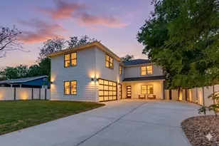 8012 Gault St, Austin, TX 78757 - Photo 2