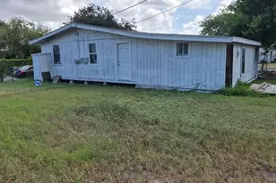1800 Victoria Dr, Brownsville, TX 78521 - Photo 2