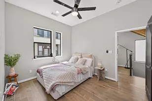 607 Memorial Heights Dr, Houston, TX 77007 - Photo 16