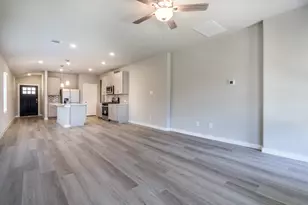 18615 Century Pne Ln, Conroe, TX 77316 - Photo 8