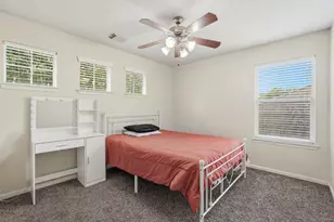 12819 Pecan Shores Dr, Houston, TX 77044 - Photo 20