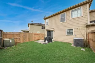 15323 Trinity Meadow Dr, Houston, TX 77489 - Photo 32