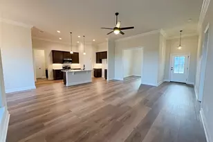 317 Dove Ct, Bridge City, TX 77611 - Photo 8