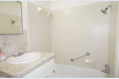 1716 Edna Avenue, Bay City, TX 77414 - Photo 14