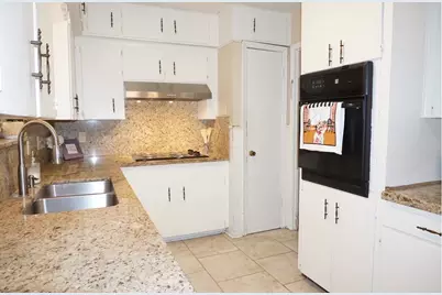 1716 Edna Avenue, Bay City, TX 77414 - Photo 6