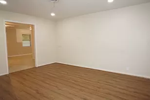 1716 Edna Ave, Bay City, TX 77414 - Photo 2