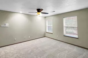 5 Twin Cir Dr, Beaumont, TX 77706 - Photo 22