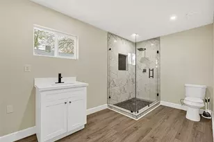 1912 Maryland St, Baytown, TX 77520 - Photo 16