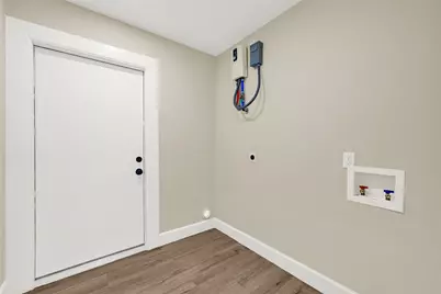 1912 Maryland Street, Baytown, TX 77520 - Photo 10