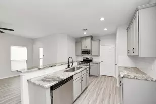 322 Emerald Thicket Ln, Huffman, TX 77336 - Photo 16
