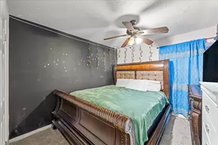 10402 Huntington Point Dr, Houston, TX 77099 - Photo 12
