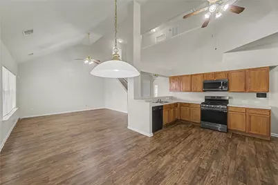 1111 Auburn View Lane, Fresno, TX 77545 - Photo 8
