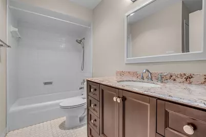 7485 Brompton Street #7485, Houston, TX 77025 - Photo 32