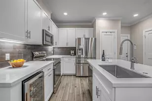 7485 Brompton St, Houston, TX 77025 - Photo 4