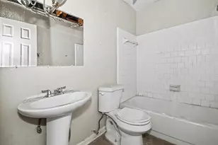 6614 Villarreal Dr, Houston, TX 77489 - Photo 12