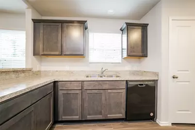 2150 Middle Ridge Drive, Conroe, TX 77301 - Photo 4