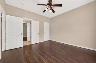 7126 Turtle Lagoon Row, Houston, TX 77036 - Photo 4