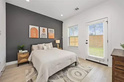 7803 Amelia Road #B, Houston, TX 77055 - Photo 20