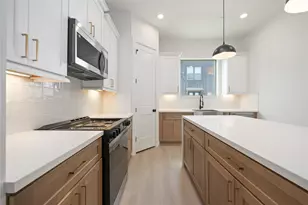7803 Amelia Rd, Houston, TX 77055 - Photo 10