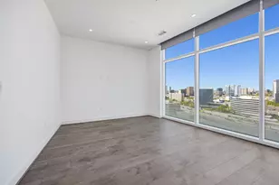 4521 San Felipe St, Houston, TX 77027 - Photo 10