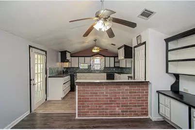 20496 McGager Drive, New Caney, TX 77357 - Photo 6