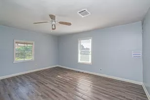 20496 McGager Dr, New Caney, TX 77357 - Photo 16