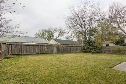 3742 Royal Manor Drive, Houston, TX 77082 - Photo 20