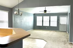 16763 N Blue Jay Dr, Conroe, TX 77385 - Photo 6