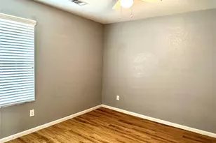 16763 N Blue Jay Dr, Conroe, TX 77385 - Photo 14