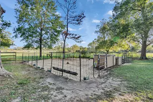 1010 Kilgore Rd, Baytown, TX 77520 - Photo 32