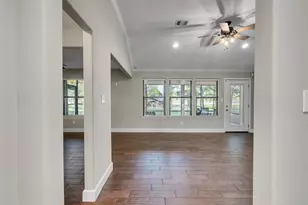 1010 Kilgore Rd, Baytown, TX 77520 - Photo 6