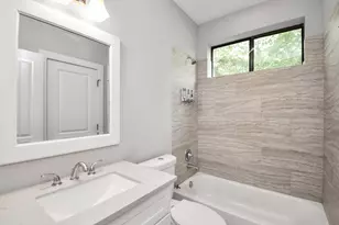 308 Palmer St, Houston, TX 77003 - Photo 20