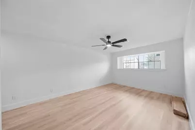 13715 Whichurch Way, Houston, TX 77015 - Photo 24