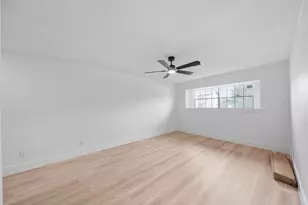 13715 Whichurch Way, Houston, TX 77015 - Photo 24