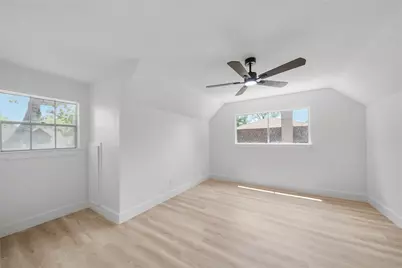 13715 Whichurch Way, Houston, TX 77015 - Photo 20