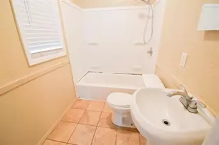 210 College St, Orange, TX 77630 - Photo 6
