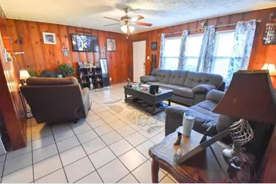 210 College St, Orange, TX 77630 - Photo 8