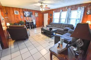 210 College St, Orange, TX 77630 - Photo 8