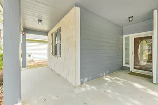 17906 Magenta Springs Dr, Humble, TX 77346 - Photo 4