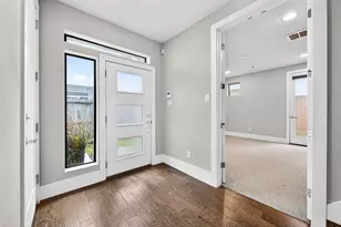 5707 Larkin St, Houston, TX 77007 - Photo 10