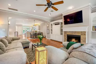 1013 Crocker St, Houston, TX 77019 - Photo 4