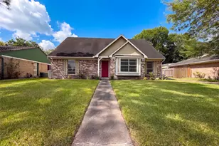 6910 Vialinda Dr, Houston, TX 77083 - Photo 1