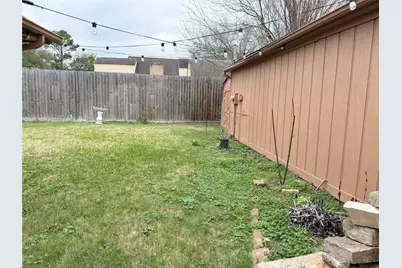 9002 Sabastian Drive, Houston, TX 77083 - Photo 16