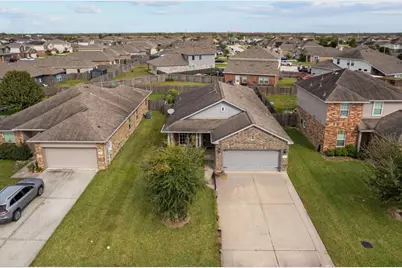 2804 Ruby Drive, Texas City, TX 77591 - Photo 2