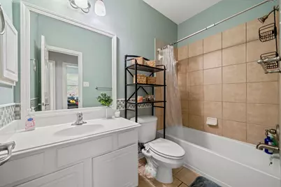 7 Caelin Court, The Woodlands, TX 77382 - Photo 36