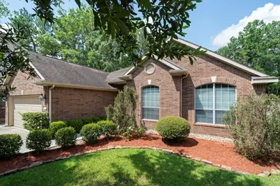 7 Caelin Court, The Woodlands, TX 77382 - Photo 2